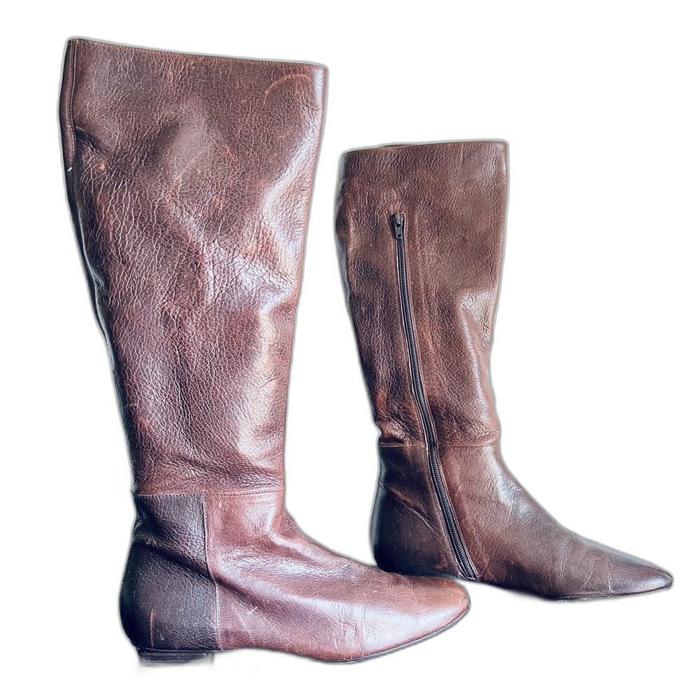 Delman Pebbled Patinated Leather Knee High Boot Size 7.5 in Brown Mauve Burgundy
